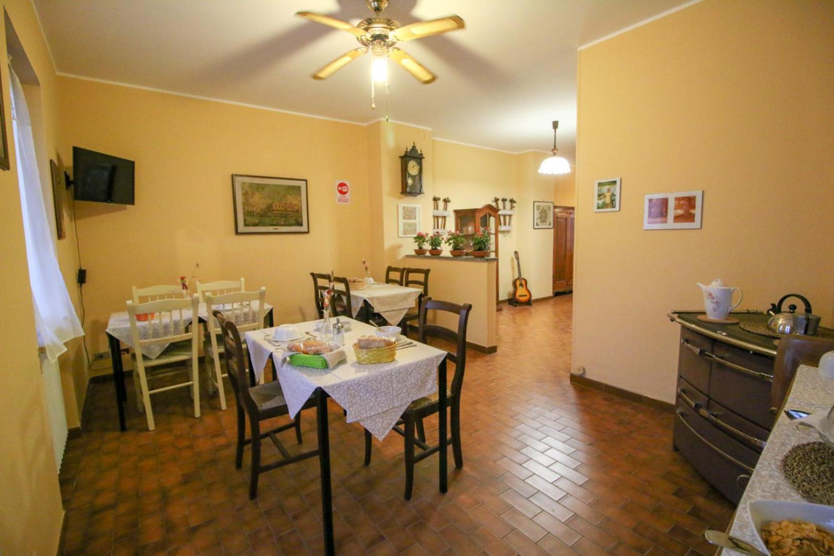 לינה וארוחת בוקר Candia Canavese Spighe Paglia E Girasole מראה חיצוני תמונה